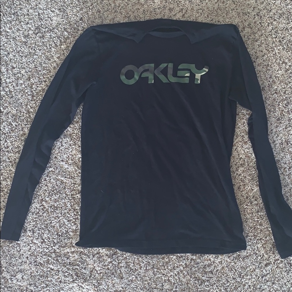 Oakley camo long sleeve